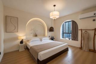 Lucky Designer Residence Near Bell Tower & City Wall - 4