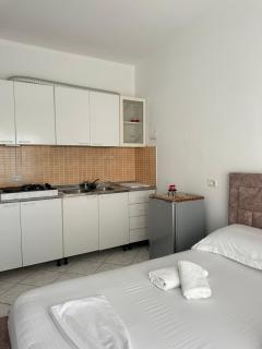 Marios Apartment - 8