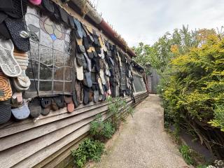 Private Cosy Cabin with sea view sleeps 2 - 8
