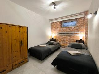 Loft Rooms Ostróda - pokoje blisko jeziora - 1