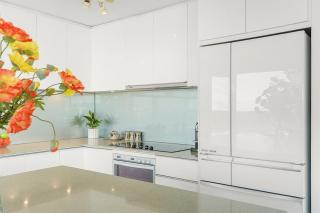 Breathtaking Oceanview Penthouse With Beach Access - 3