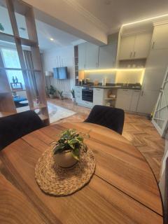 LUNY Colony - 1