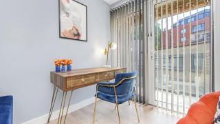 Cozy 2-Bedroom Flat Family Friendly - 2
