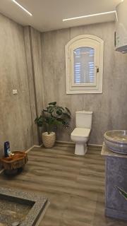 WarD HousE - 8