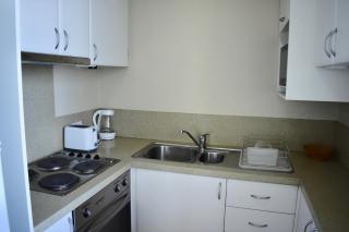 Charming 1 Bedroom Apartment in Vibrant South Yarra - Melbourne - 9