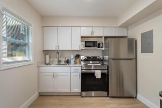 Saltwater Bungalow - 5