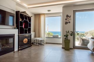 Sea View Beachfront Villa Peri - 4