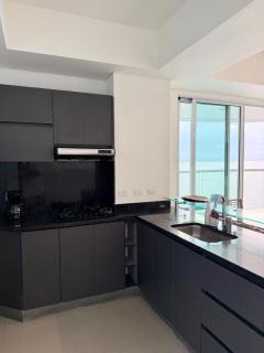 Cómodo y muy bien ubicado apartamento frente al mar - 6