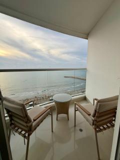 Cómodo y muy bien ubicado apartamento frente al mar - 2