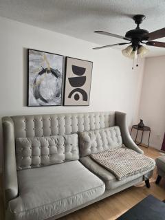 private comfortable bedroom - 7
