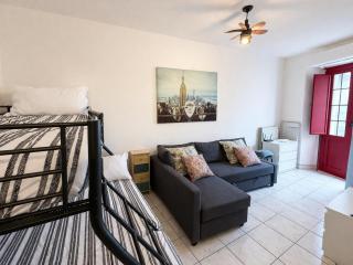 Ortona, casa intera, 7 posti letto, 2 bagni, free parking, mare a 10 minuti - 5