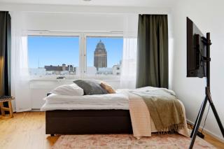 Top Floor | Kallio Church Views | Balcony | 2BR - 5