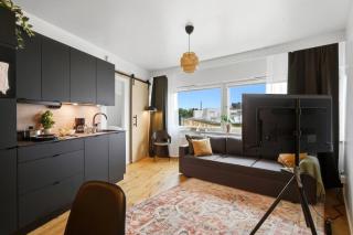 Top Floor | Kallio Church Views | Balcony | 2BR - 4