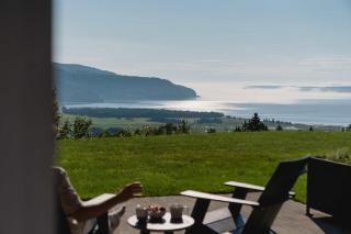 102 - Upscale Condo - River View Terrace - 7