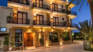 Palm Surf & Spa Hotel - 4