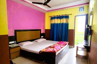Hotel !!SAMRAT PALACE!! Near Light House Sea Beach - 1