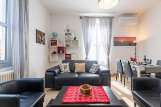 GuestHost - Bright and Cozy Apartment with Parking - 5