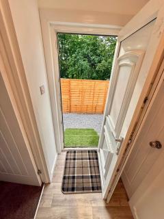 Shell's Lodge Compact 8-Bedroom Chalet Maryville Caravan Site Uddingston, Glasgow - 6