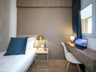 Santos Mattos Guesthouse & Apartments by Lisbon with Sintra - Amadora - 1