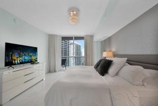 Perfect One Bedroom at Icon Brickell Amazing views - 9