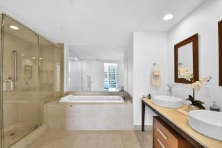 Amazing 2 Bedroom at Icon in the Heart of Brickell - 6