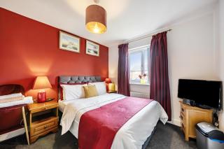 Apartment Sleeps 10 - Contractors Long Stays WiFi - 9