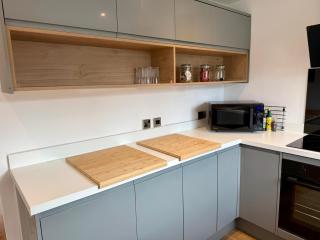 Modern 2-Bedroom House In Worcester, Free Parking & Near M5 - 1