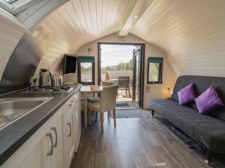 Gortin Glen Glamping Pod 1 - 2