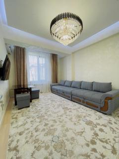 Spacious - Family-Friendly - Fast 500Mbps Wi-Fi - 2