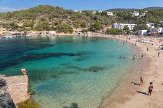 Playa Bossa next Ushuaia beachfront, reliable host - 5