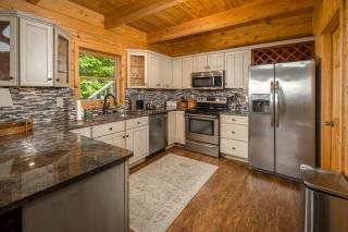 Fox Pointe - 1