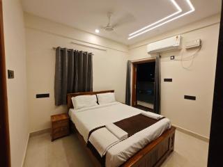 Smart Homes Service Apartments by Stayz Royale - Porur Near Chennai Trade Center - 1