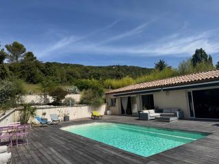 Love room avec Spa privatif près de Montpellier - 1