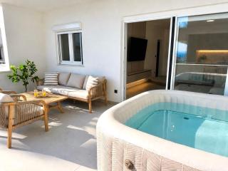 Golden Pearl - Exclusive Seaview Apartment with Jacuzzi & Spacious Teracce, Znjan - 9