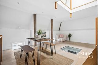 Barley House - 3 Bed Balcony and Parking - 5