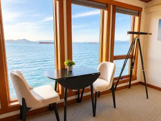 HANTHORN Lofts on Pier 39 - 9
