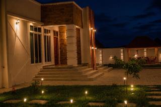 ExtraMile Apartments - 2BR-R - 0