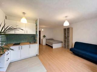 Cozy Green Studio - 5