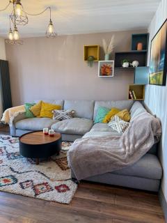 Moor House with Finnish Sauna, Garden, Free Parking - 2
