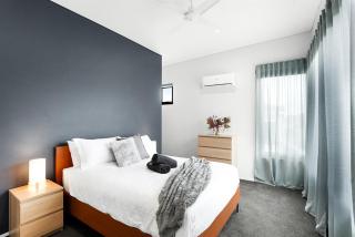 The Nest -Modern 2BR 750m walk to the Beach! - 9
