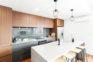 The Nest -Modern 2BR 750m walk to the Beach! - 6