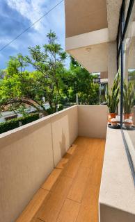 Riverside Apartment - 8