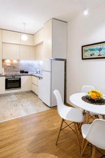 Modern New Apartment Miss T I Free Parking I Great Location - 4