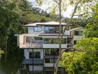 Luxury Brand New Casa Rambutan - 7