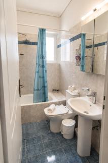 Leonidas' apartment with sea view - 4