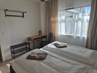 HM Borg Guesthouse - 7