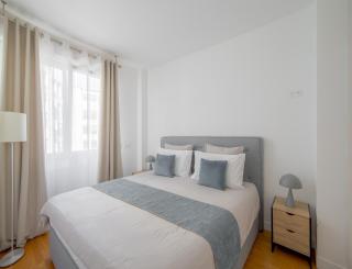Champs Élysées 1BR Prime Location renovated - 7
