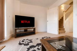 Spacious 4-bedroom home in Moston, Manchester - 0