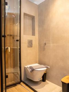 Thalia's Seaview Apartment - 4