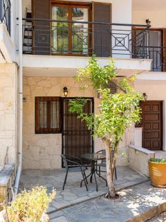 Thalia's Seaview Apartment - 3